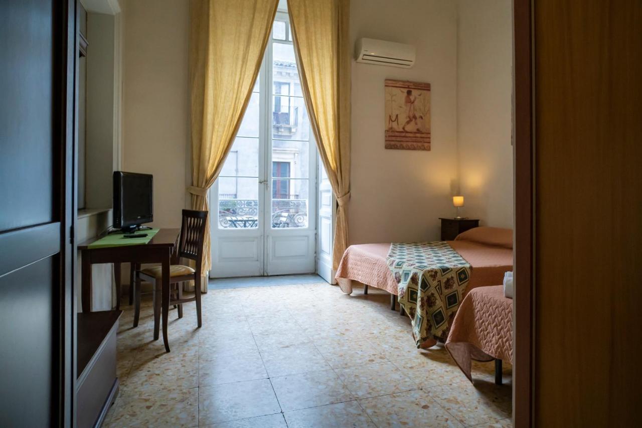 San Demetrio Hotel Catania Bagian luar foto