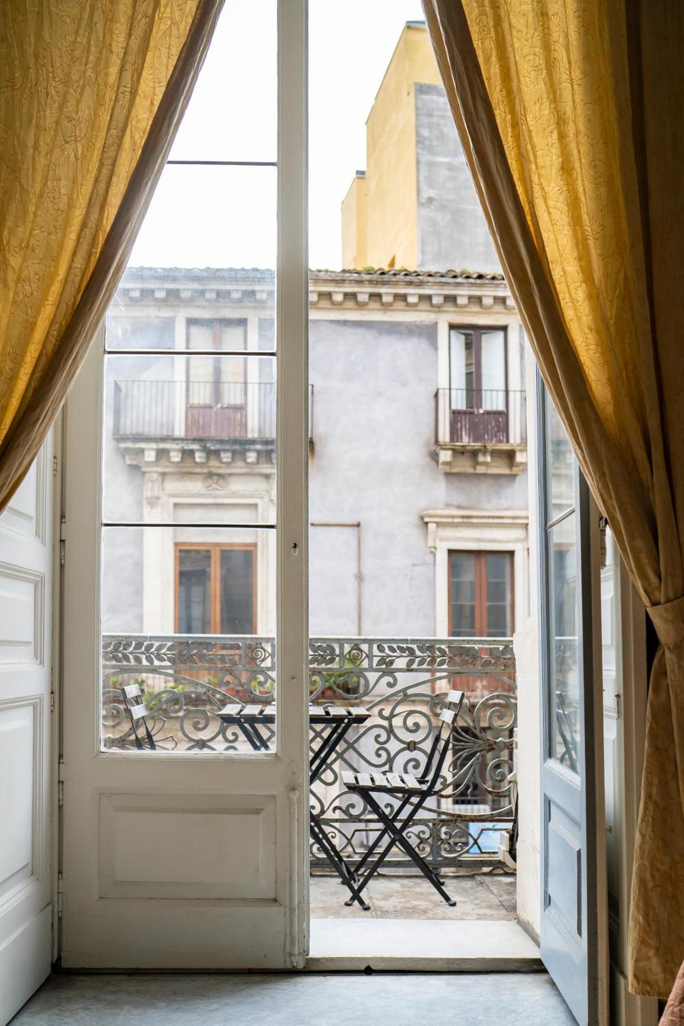 San Demetrio Hotel Catania Bagian luar foto